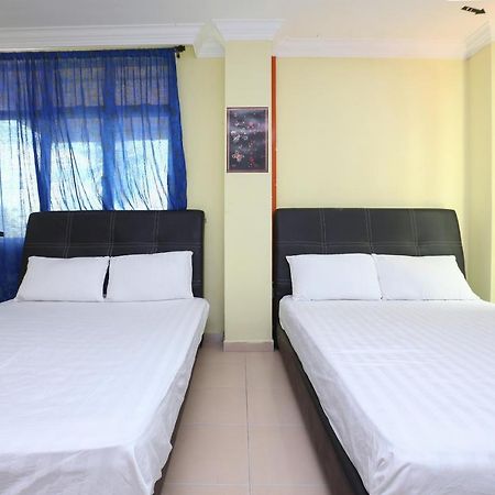 Spot On 89857 Azra Inn Kota Bharu Exterior photo