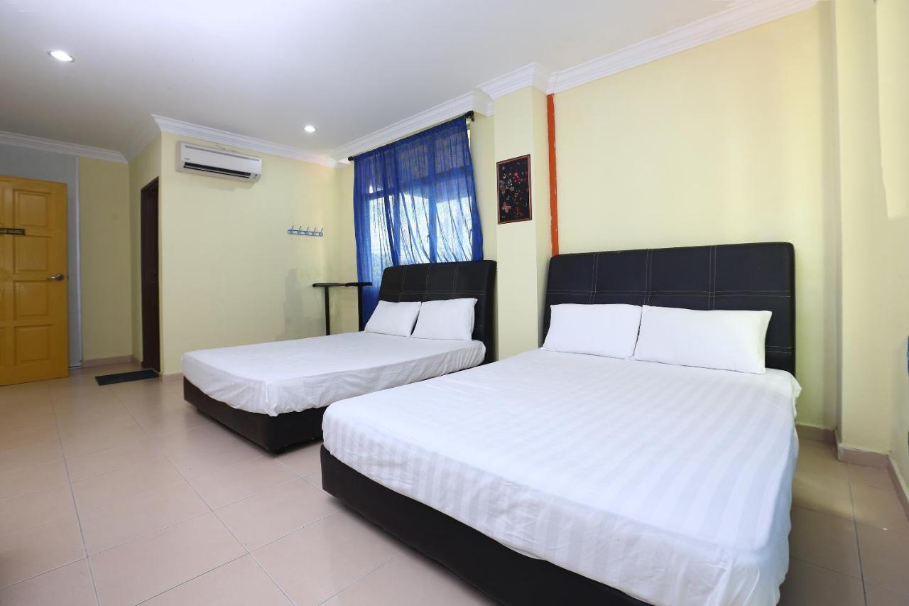 Spot On 89857 Azra Inn Kota Bharu Exterior photo